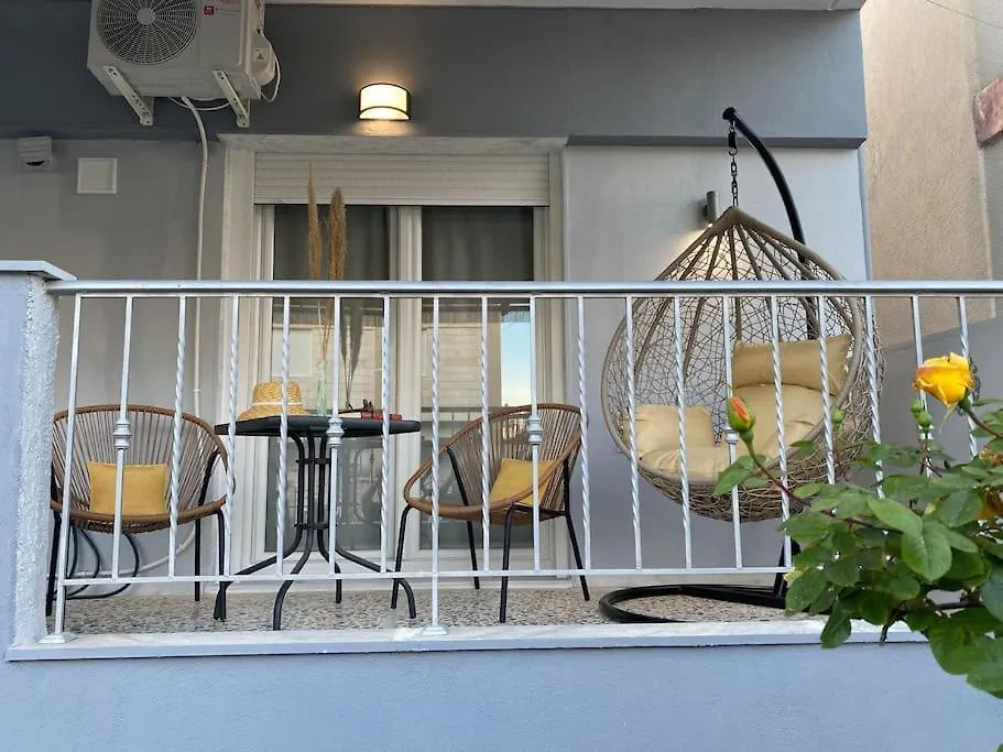 Goldfish Nea Plagia Chalkidiki - Affordable Luxury Apartment